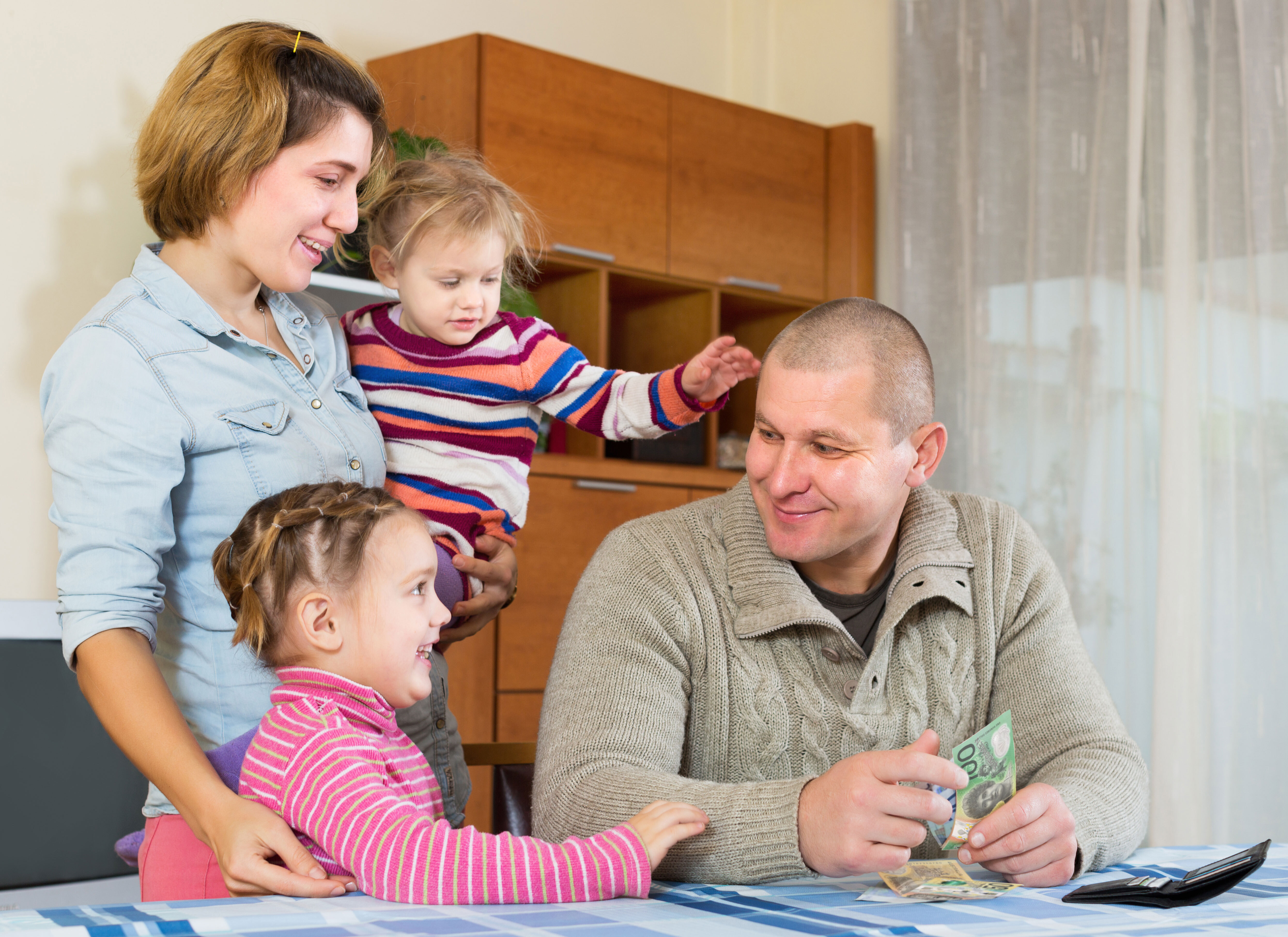 Australian money family