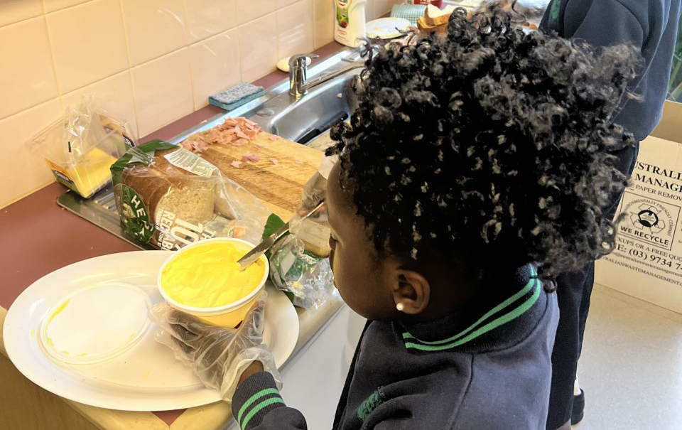 Children making breakfast sm