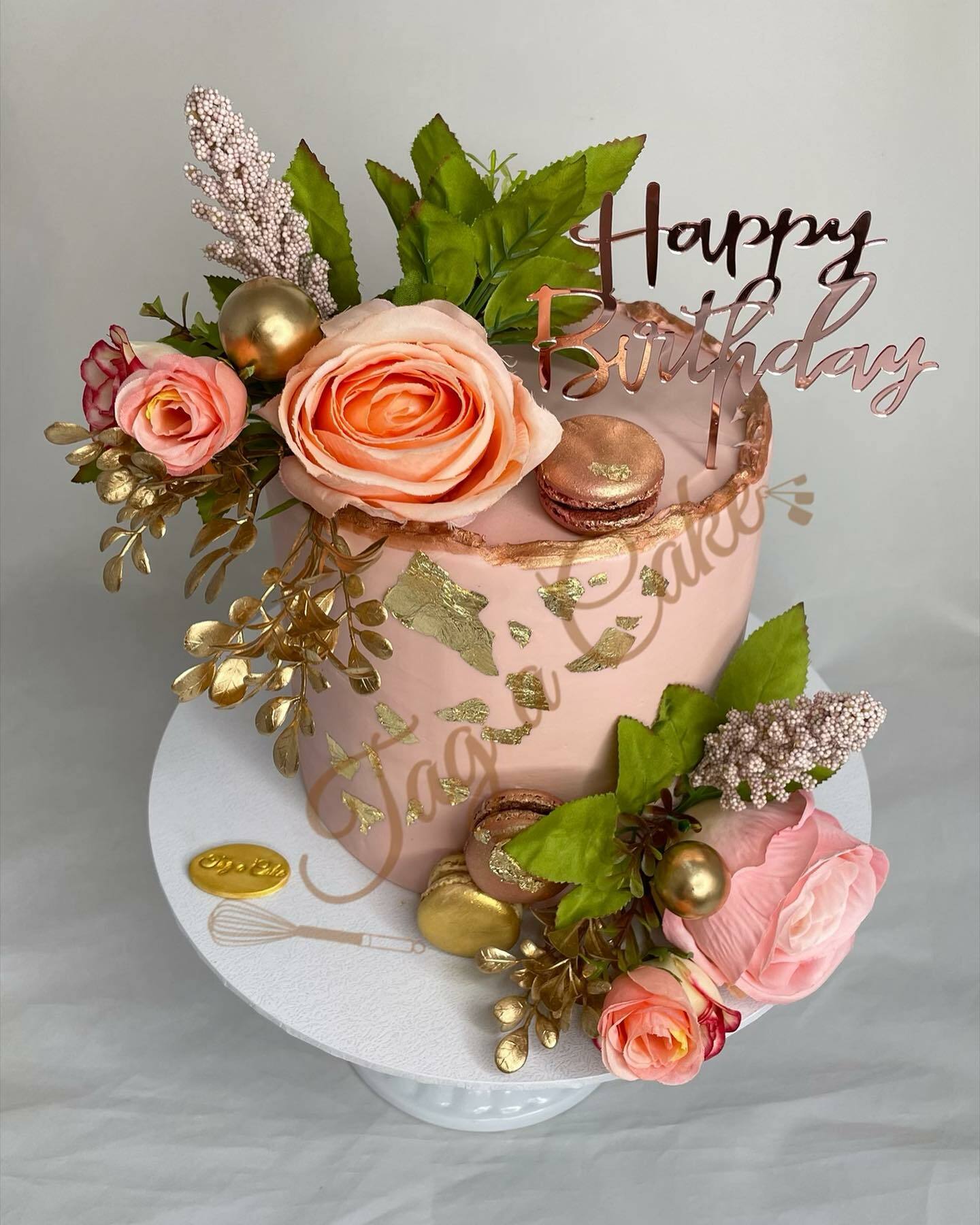 Tag a cake2